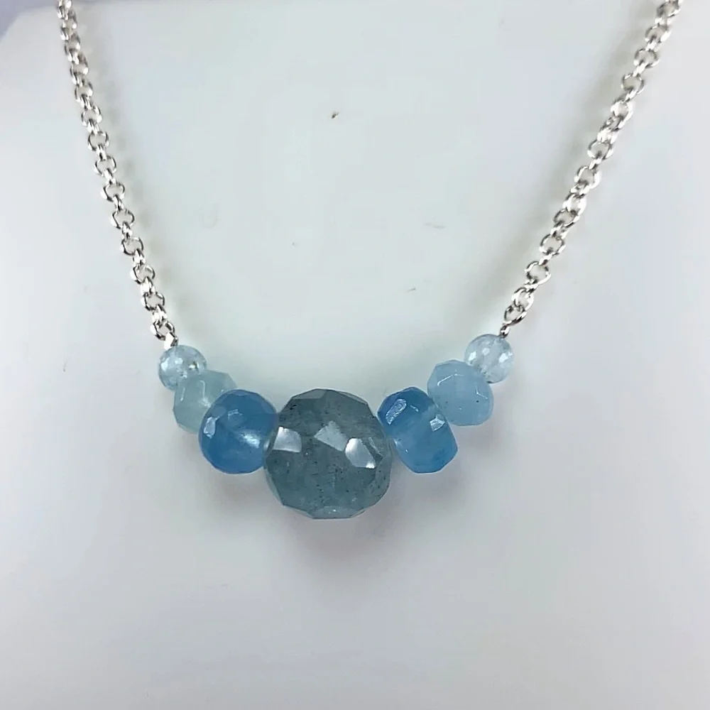 Genuine Aquamarine Necklace! March Birthstone! ❤️